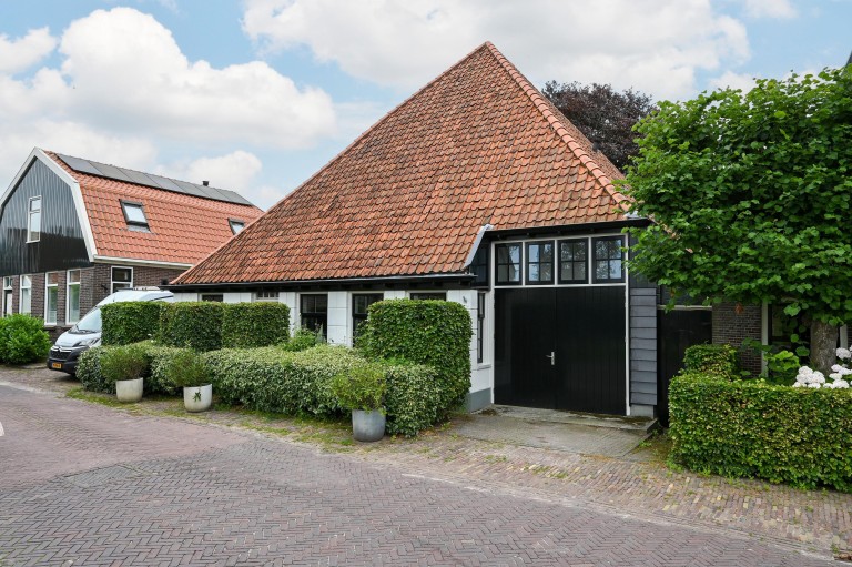 Driehuizen, Driehuizen 9 